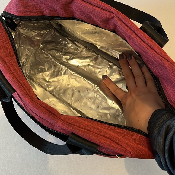 Lunchbox - Picture 2 of 2